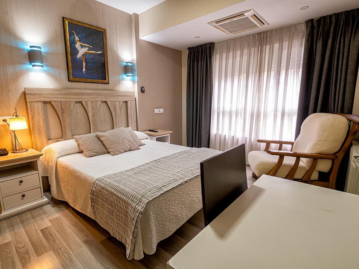 Hostal Real Aranjuez Exteriér fotografie